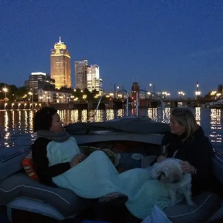 Amsteldam Bed & Breakfast *